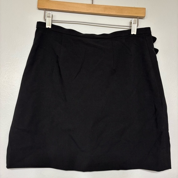 Victoria Beckham for Target Contemporary Black Funky Scalloped Pocket Mini Skirt - Picture 4 of 4